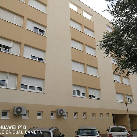 Apartment Mihaela Задар Екстериор снимка