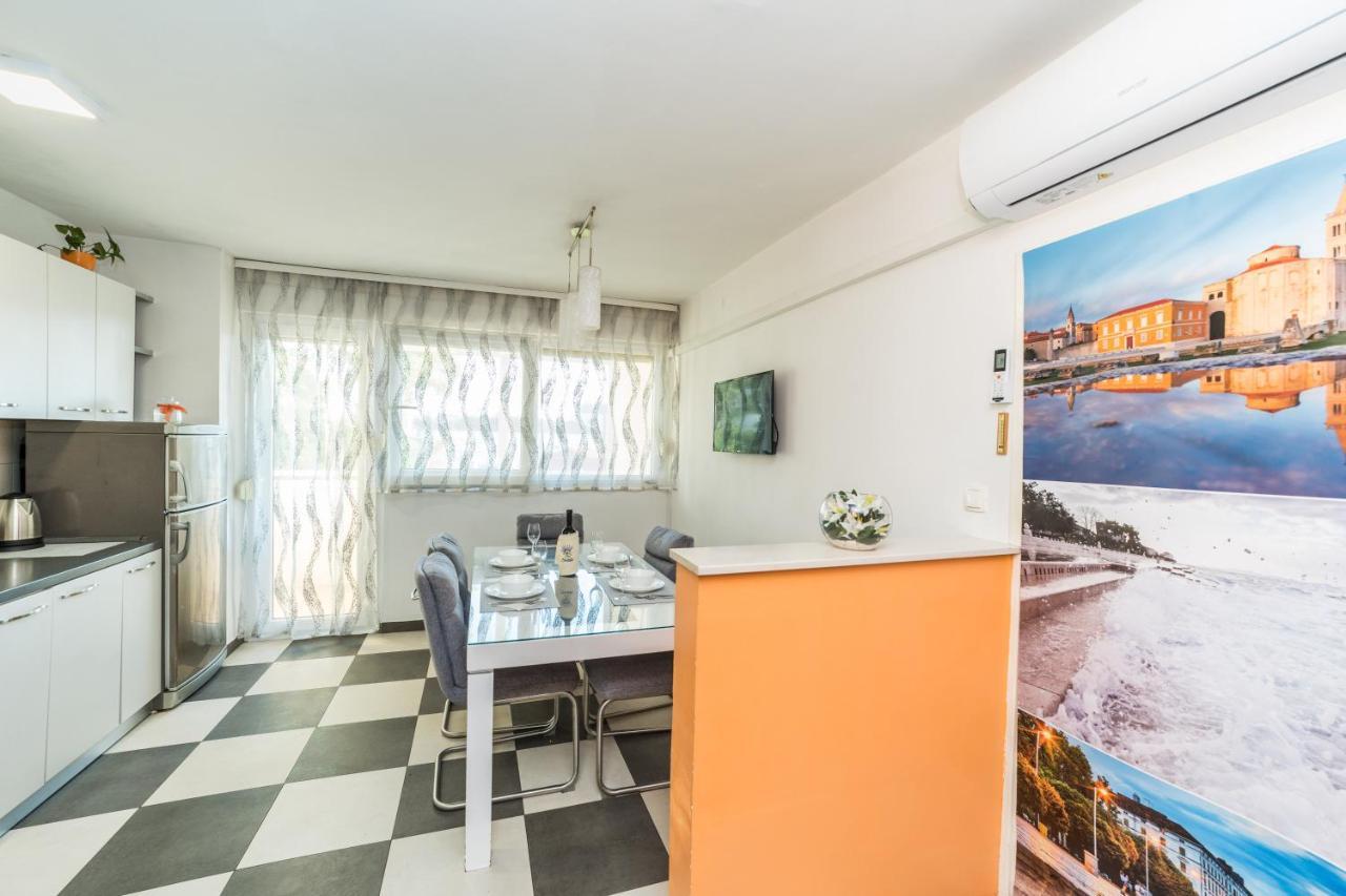 Apartment Mihaela Задар Екстериор снимка