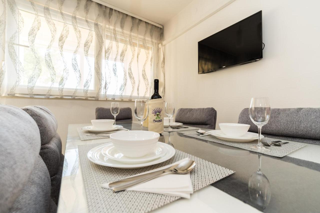 Apartment Mihaela Задар Екстериор снимка
