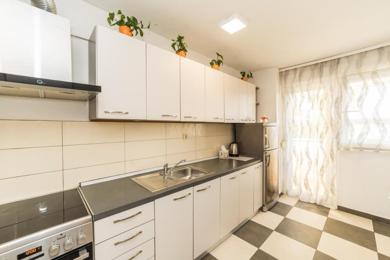 Apartment Mihaela Задар Екстериор снимка